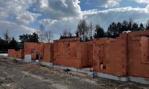 Wznoszenie murów zewnętrznych